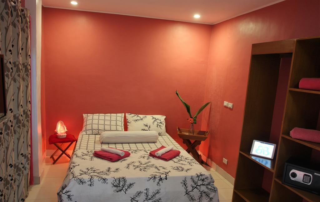 Balabag  Blue Bamboo Hotel חדר תמונה