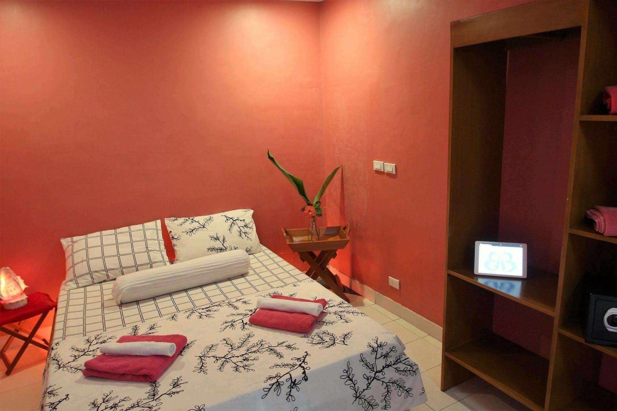Balabag  Blue Bamboo Hotel מראה חיצוני תמונה