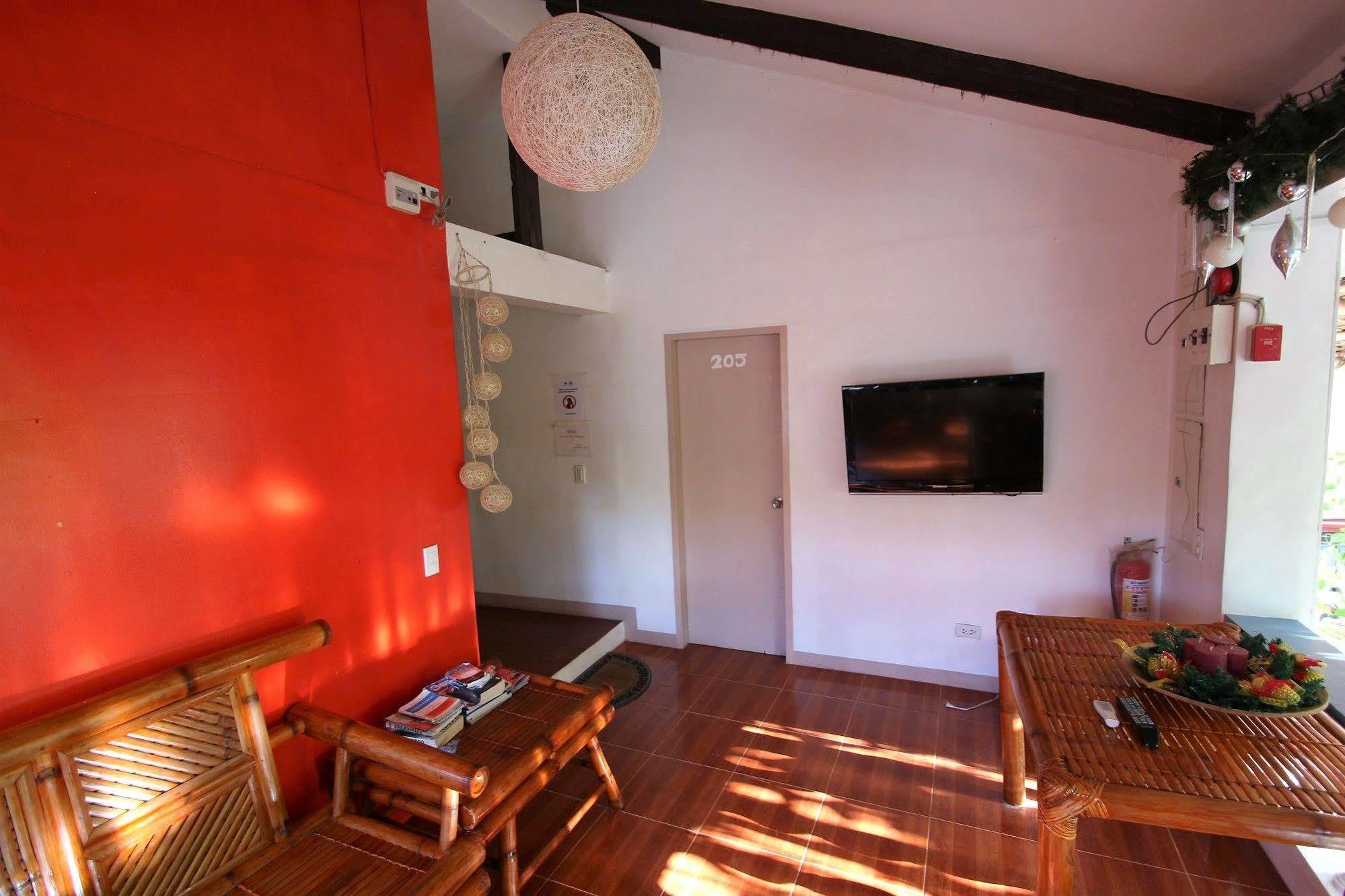 Balabag  Blue Bamboo Hotel מראה חיצוני תמונה